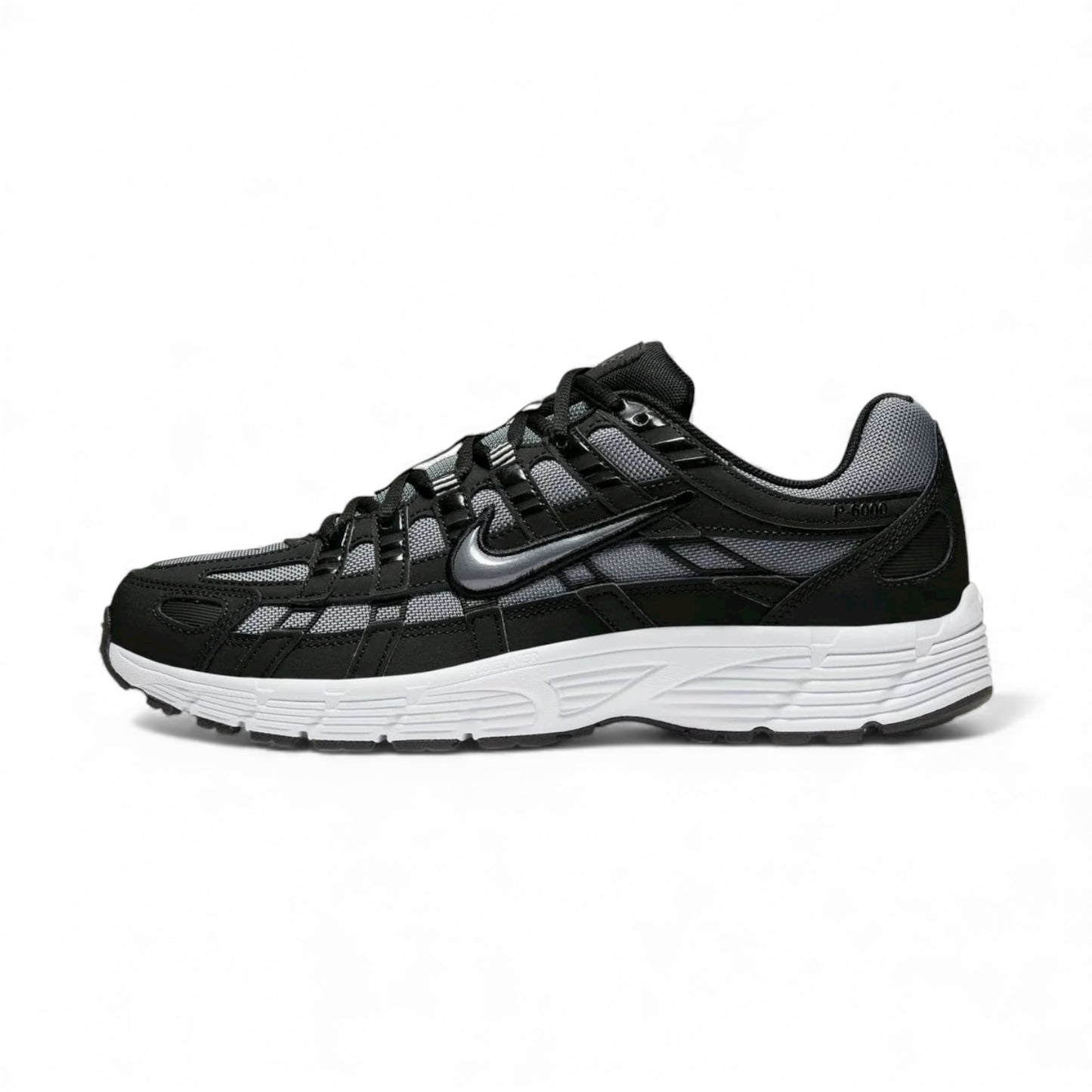 NIKE P6000 Black/ White/ Cool grey