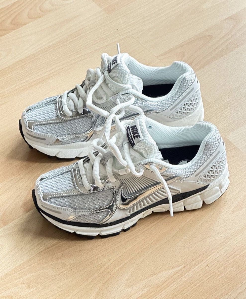 Nike Vomero's