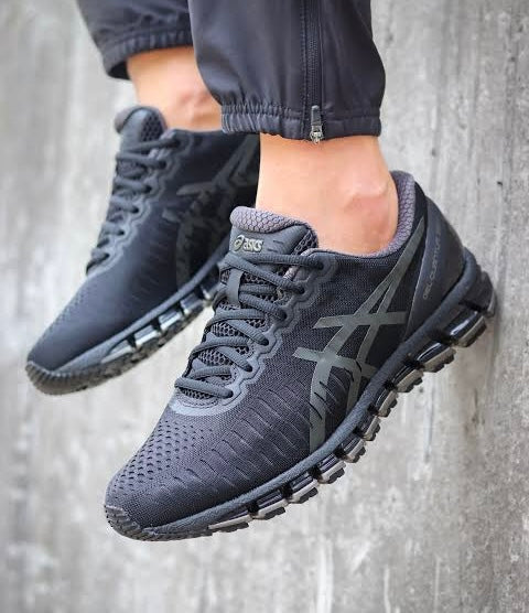 ASICS GEL-QUANTUM 360