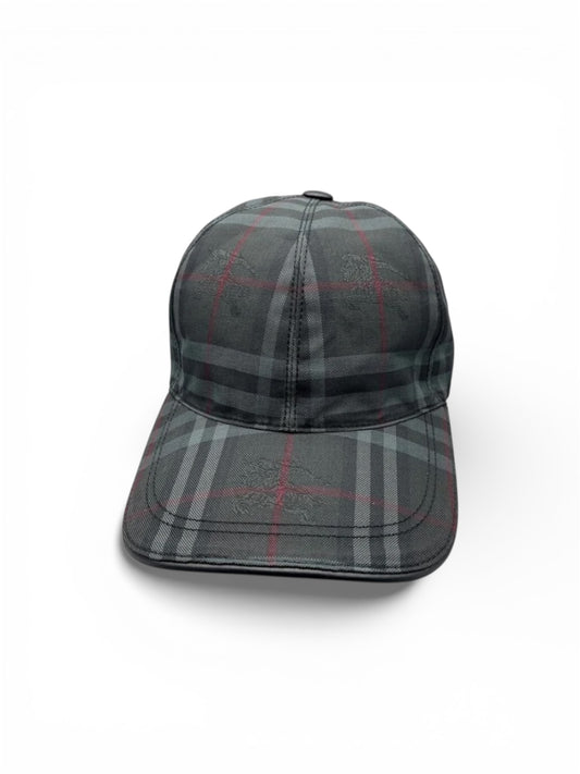 BURBERRY ETCHED BASEBALL HAT - BLACK