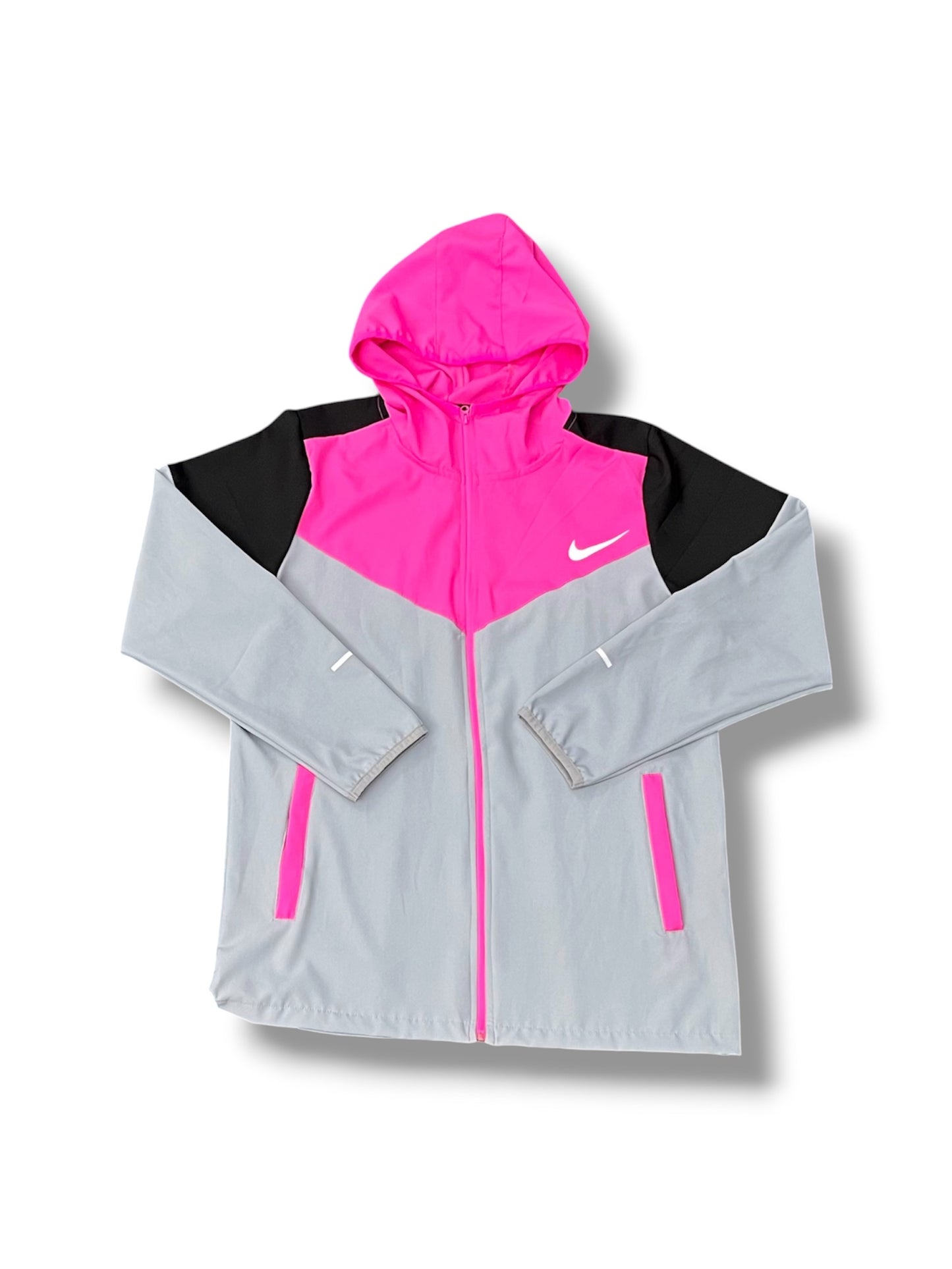 NIKE WINDRUNNER JACKETS